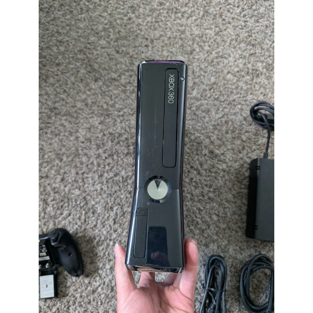 Microsoft Xbox 360 250GB Console Gaming System Black 1439